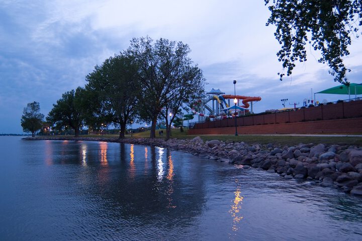 Kings Pointe Waterpark Resort