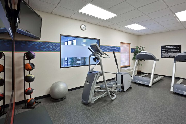 Hampton Inn & Suites Toledo-Perrysburg
