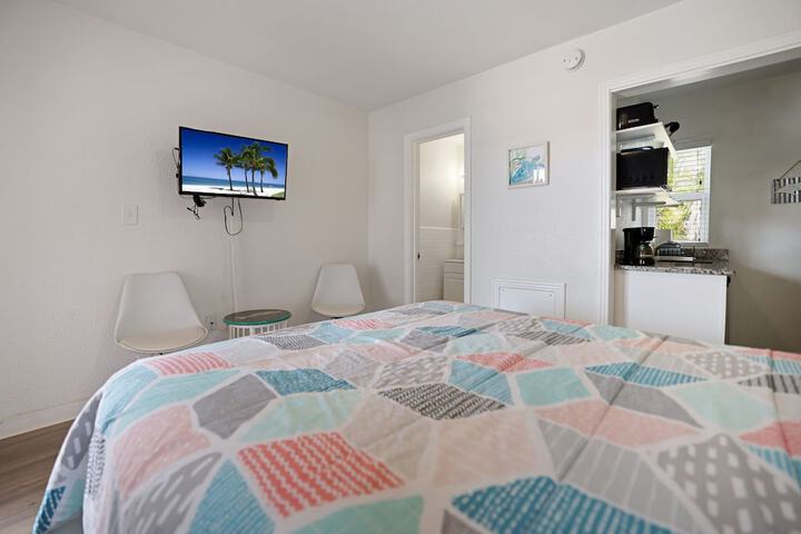 Room 140 of 166