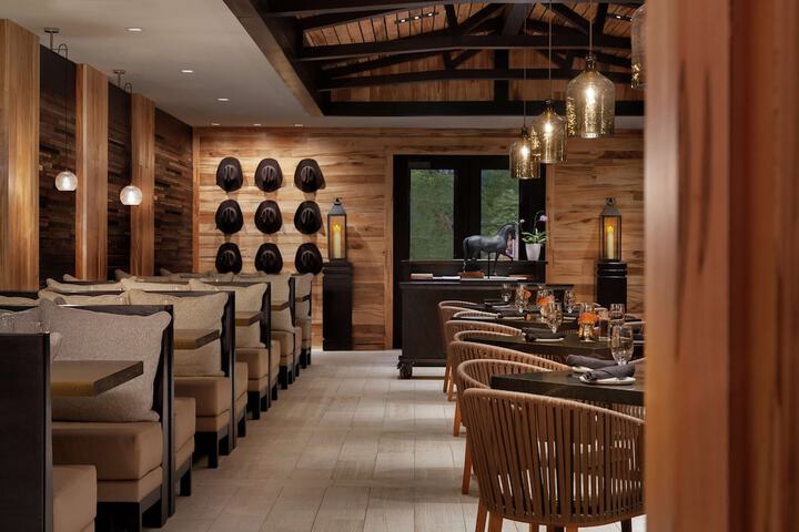 Hoodoo Moab Curio Collection by Hilton