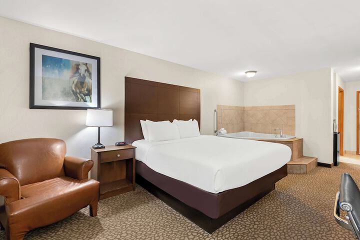 Room 8 of 29