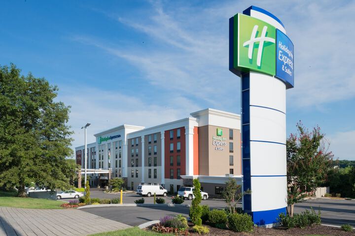 Hotel 3 of 40