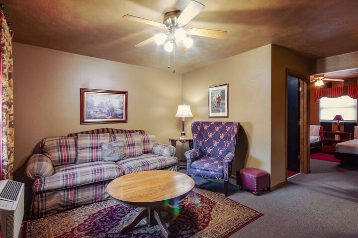 Room 41 of 54