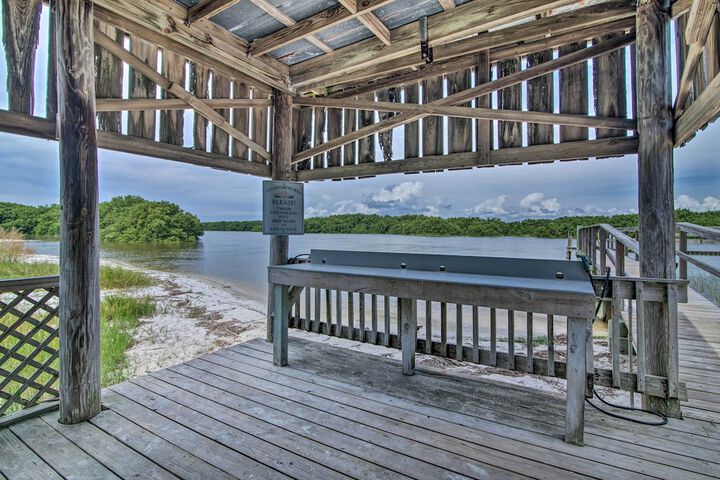 Walkable Beachfront Retreat on Cedar Key!