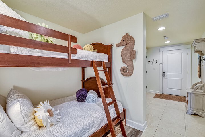 Room 78 of 308