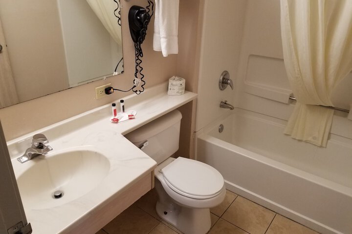 Room 18 of 46