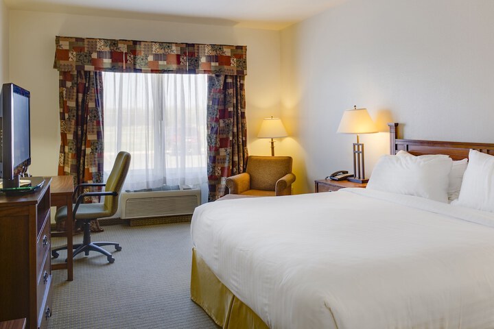 Room 10 of 30
