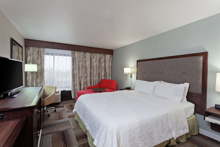 Room 13 of 24