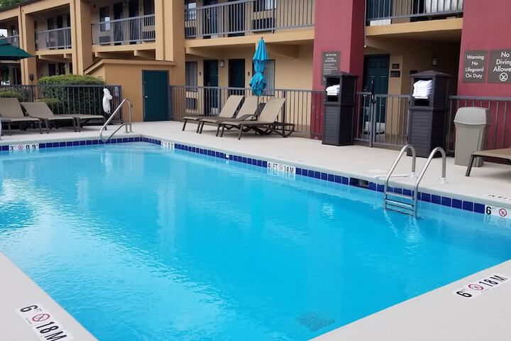 Pool 11 of 67