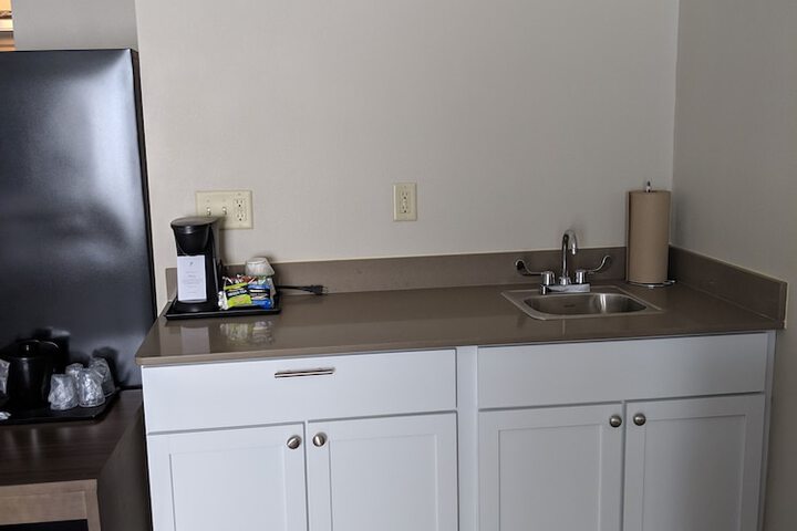 Room 9 of 30