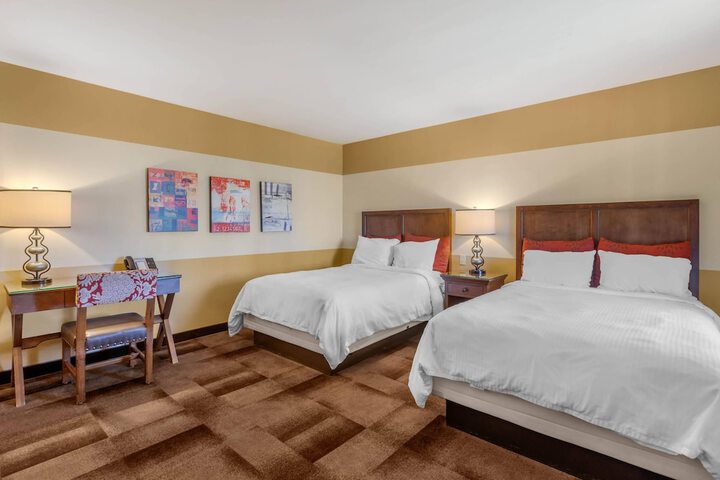 Carlton Oaks Lodge an Ascend Collection Hotel