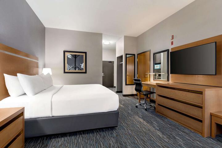 Room 50 of 88