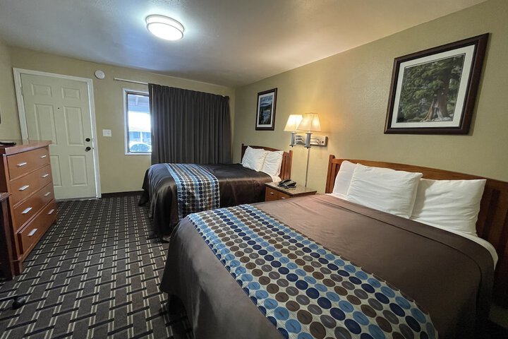 Room 34 of 71