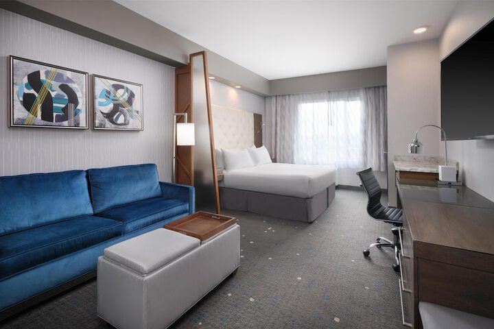 Best Western Premier Hotel at Fishers Landing