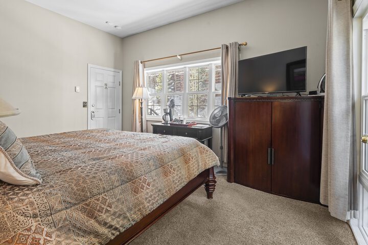 Room 57 of 113