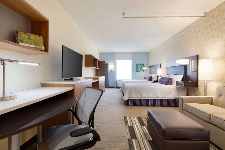 Room 9 of 22