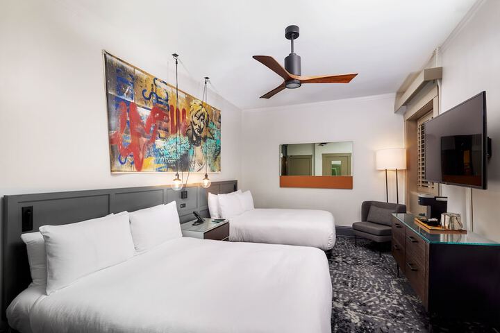 Room 33 of 56
