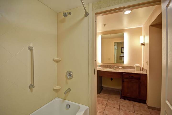 Room 16 of 45