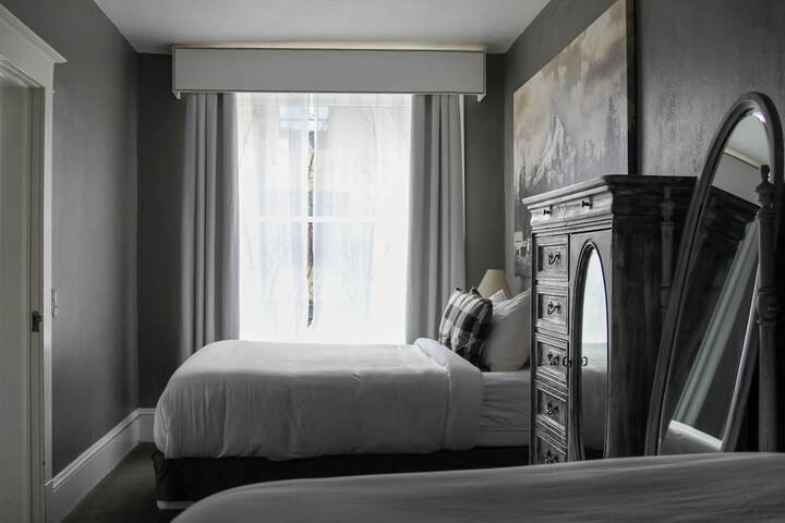 Hood River Hotel