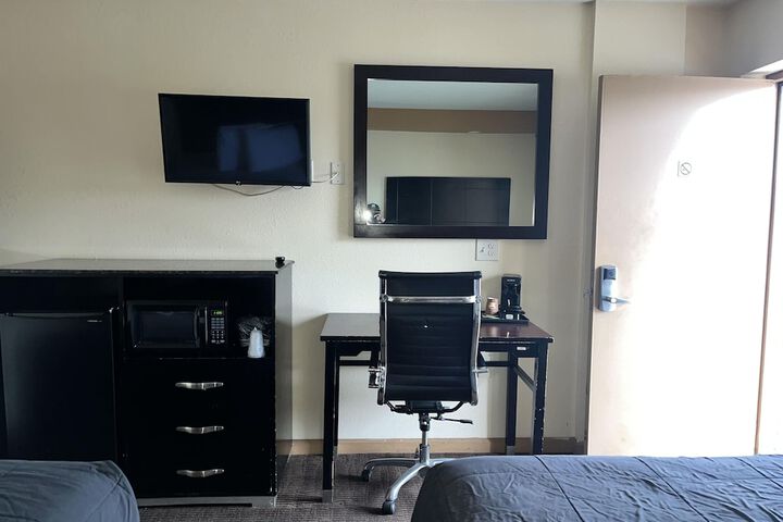 Room 20 of 71