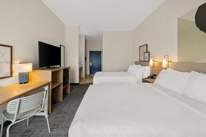 Spark by Hilton Tifton