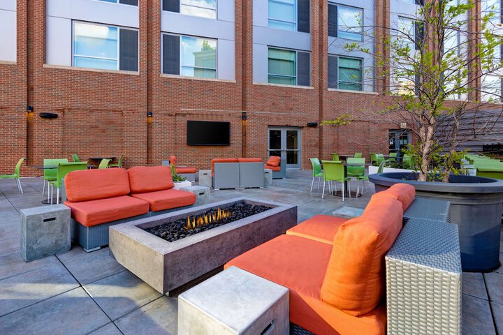 Terrace/Patio 82 of 84