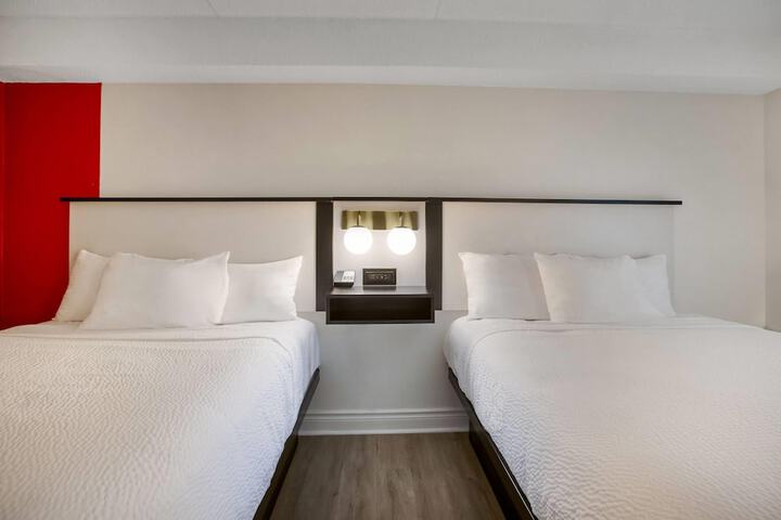 Ramada by Wyndham Kingston