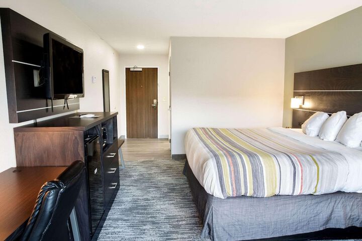 Country Inn & Suites by Radisson Columbus West, OH