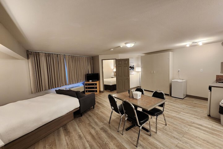 Days Inn & Conference Centre by Wyndham Penticton