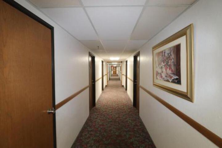 Smart Choice Inn and Suites