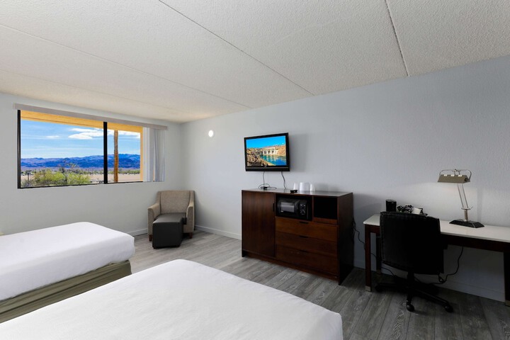 Room 26 of 47