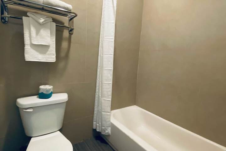 Room 15 of 31