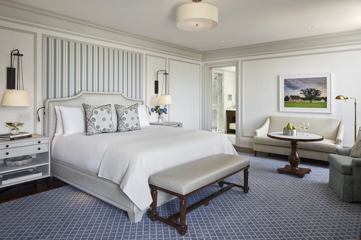Room 47 of 79