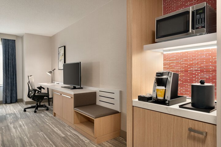 Room 20 of 36
