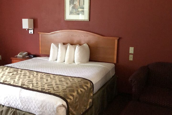 Millennium Inn