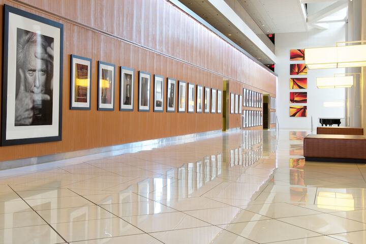Ballroom/Hall 43 of 48