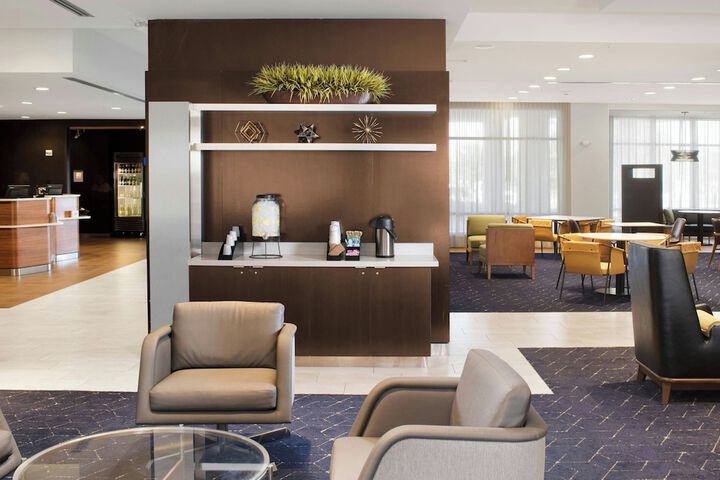 Courtyard by Marriott Lubbock Downtown / University Area