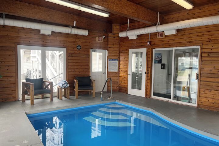 Pool 7 of 39
