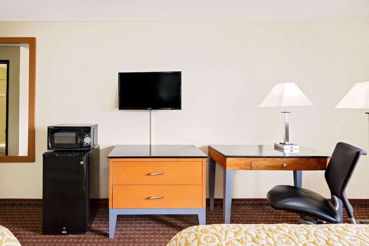 Room 37 of 51