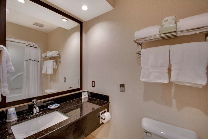 Room 20 of 37