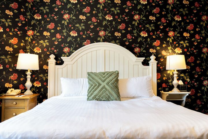 Room 22 of 62