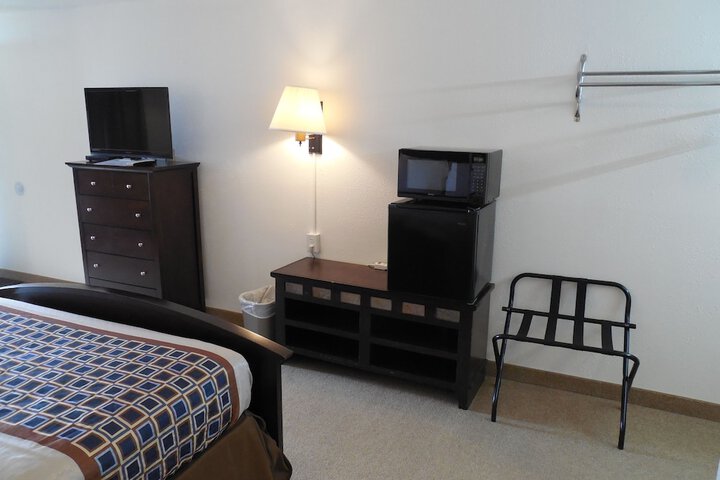 Room 43 of 54