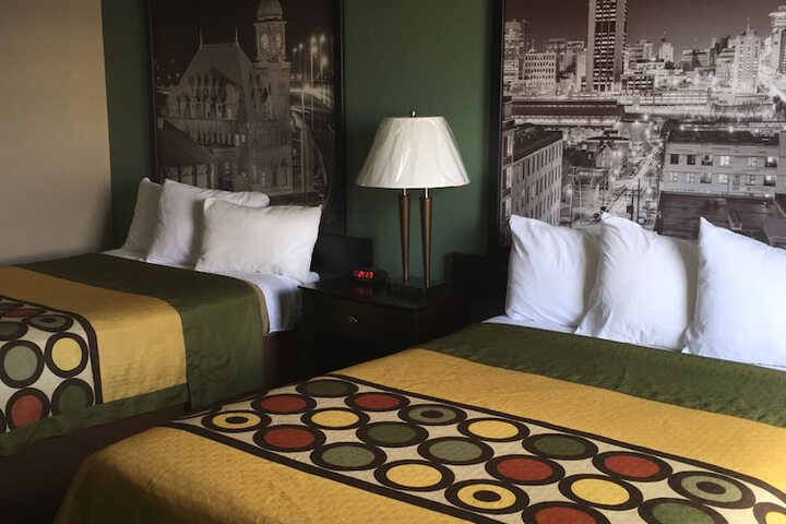 Room 15 of 31
