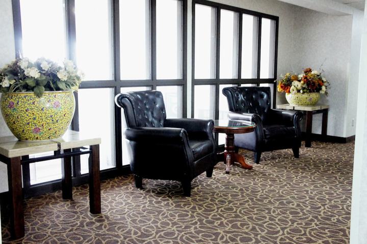 Hotel Interior 4 of 25