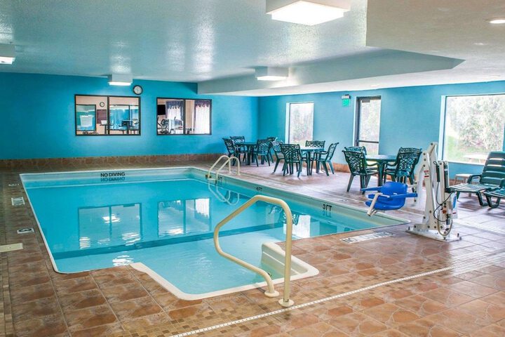 Pool 5 of 44