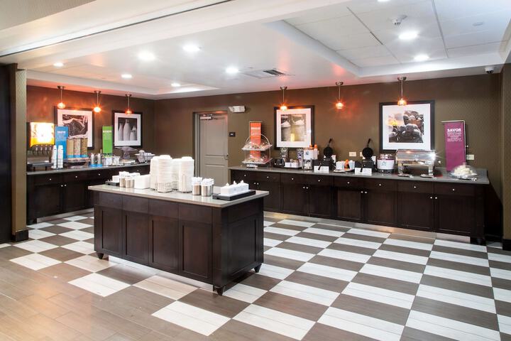 Hampton Inn Oxford / Conference Center