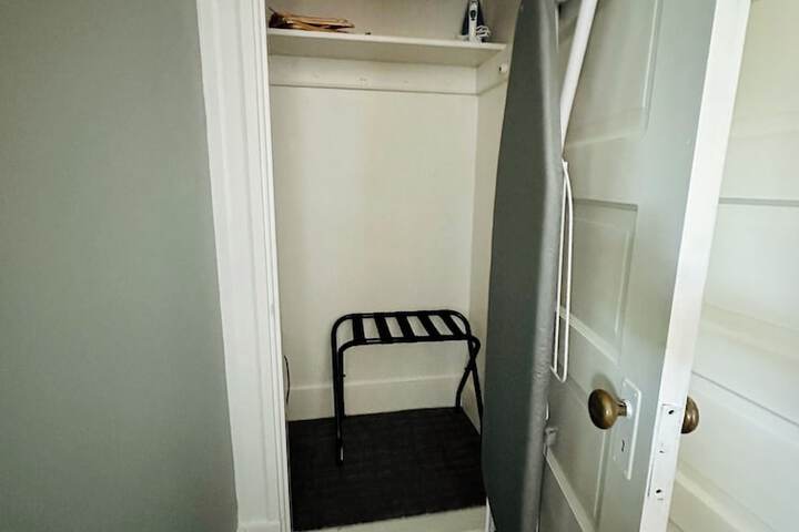 Room 36 of 167
