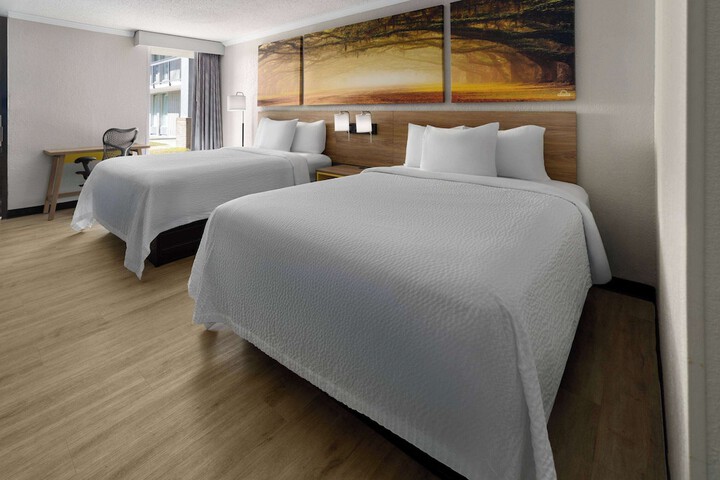 Days Inn by Wyndham Hinesville Near Fort Stewart