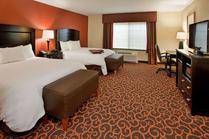 Hampton Inn & Suites Dickinson