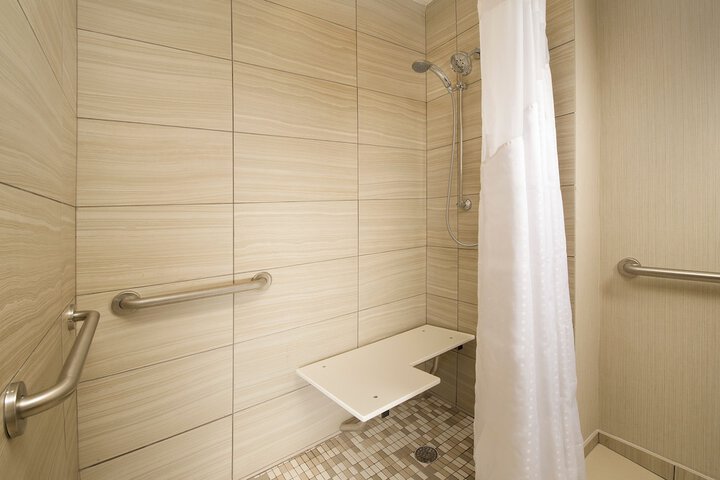 Room 29 of 46